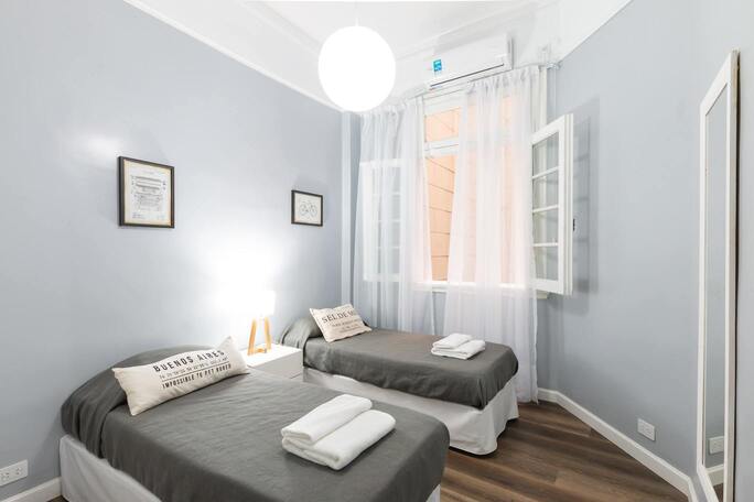 Image de la chambre d'hôtel du port